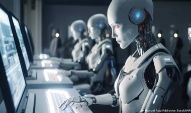 أستاذ فنون: ضم الذكاء الاصطناعي للمناهج قريبًا