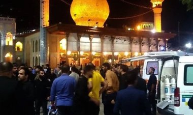 قتلي وجرحى فى هجوم على مرقد شاه جراغ جنوب إيران