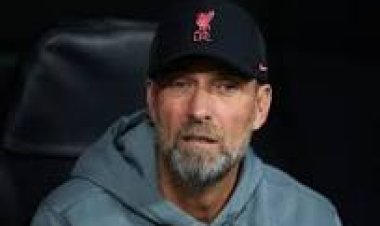 كلوب عن استبدال محمد صلاح في مباراة تشيلسي: «كنت عايز القوة البدنية»