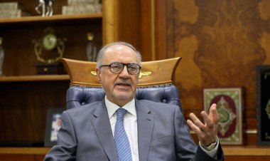 عاجل.. القبض على وزير المالية العراقي السابق و3 مقربين من الكاظمي