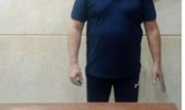 ضبط سائق لإصطدامه بطفلة حال عبورها الطريق محدثاً إصابتها بالمقطم