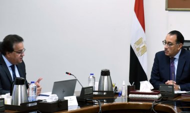 رئيس الوزراء يُتابع مع وزير الصحة تنفيذ مشروعات النهوض بالخدمات الطبية