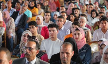 محافظ دمياط تُكرم أوائل الشهادات العامة والأزهرية