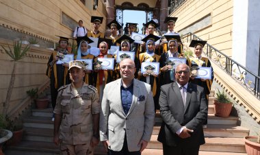 محافظ بني سويف يُكرّم  50 من  أوائل الثانوية العامة والدبلومات الفنية والشهادة الإعدادية للعام الدراسي 2022/2023