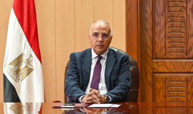 هانى سويلم يعقد  اجتماعا لمتابعة التنسيق المشترك بين هيئة الصرف ومعهد بحوث