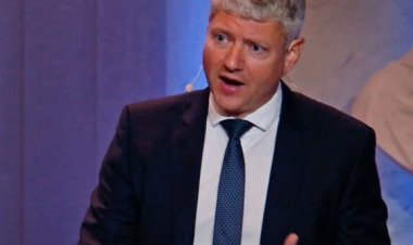 رئيس مكتب أمين حلف الناتو يعتذر عن تصريحه بتنازل أوكرانيا عن بعض أراضيها لروسيا