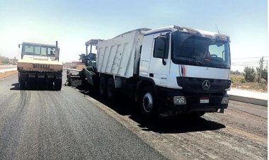 رئيس جهاز برج العرب الجديدة يتفقد أعمال تطوير طريق الساحل الشمالي الغربي