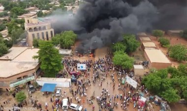 «إيكواس» تهدد باستخدام القوة العسكرية في النيجر إذا فشل الحوار