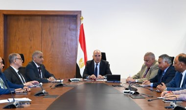 وزير الري يتابع اجراءات تطوير منظومة توزيع المياه
