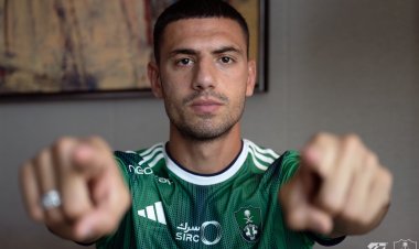 الأهلي السعودي يعلن تعاقده مع التركي ميريح ديميرال