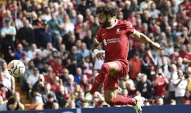 صلاح يسجل في فوز ليفربول أمام أستون فيلا بالدوري الإنجليزي