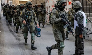 إصابة أربعة فلسطينيين خلال اقتحام قوات الاحتلال مخيم طولكرم
