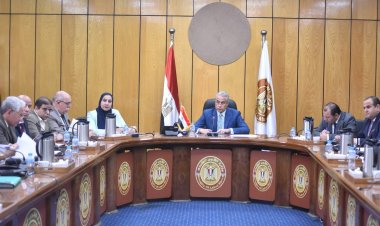 وزير العمل يوجه بالتوسع في برامج التدريب المهني لتأهيل الشباب