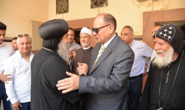 محافظ أسيوط يزور دير العذراء للتهنئة بختام احتفالات رحلة العائلة المقدسة