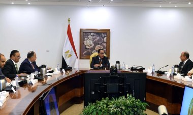 رئيس الوزراء يعقد اجتماعًا لمتابعة جهود تطوير شركة «مصر للطيران»