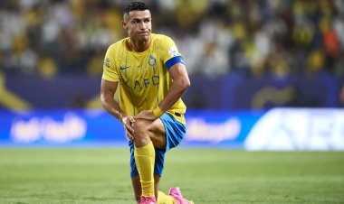 صافرة أمريكية لقمة النصر والشباب