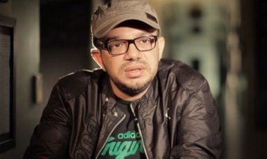 «كزبرة و زويل» وعبد الباسط مع سميرة موسى.. عمر طاهر: «إيه حكاية المطربين الشعبي مع العلماء؟!»