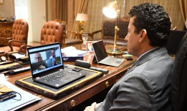 وزير الرياضة يلتقي مسؤلي معرض "فيبو" للمعارض الرياضية الدولية