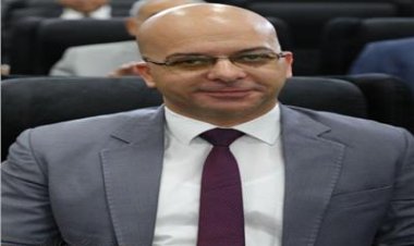 المتحدث باسم حزب العدل: الوزارات تحتاج إصلاحاً إداريًا وإعادةً لتوزيع العاملين