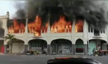 السياحة والأثار تحقق في حريق مسجد قرية كوم النور بميت غمر