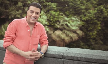 «تجرؤ على الدين»..أول تعليق من مصطفى كامل على واقعة قراءة القرآن على العود