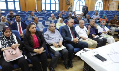 محافظ المنيا يؤكد ضرورة المتابعة الميدانية لمشروعات «حياة كريمة»