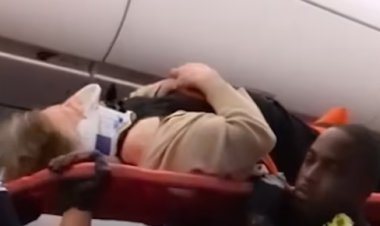 إصابة 11 شخصاً إصابات بالغة داخل طائرة في إيطاليا (تفاصيل)