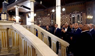 رئيس الوزراء يشهد افتتاح معبد بن عزرا بمجمع الأديان بعد الانتهاء من ترميمه