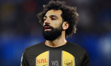 «عكاظ»: محمد صلاح اتحادي.. وطائرة خاصة تنقله إلى السعودية