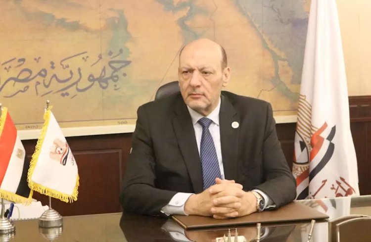 رئيس «حزب المصريين» يكشف عن مكاسب القمة المصرية اليونانية بـ«مدينة العلمين»