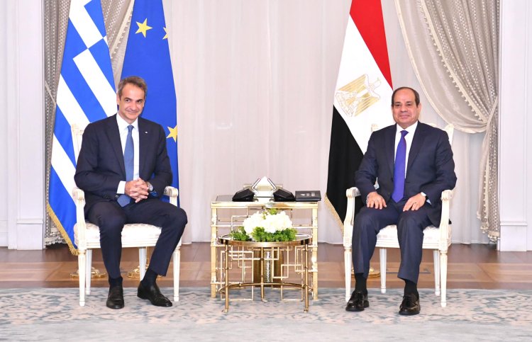 عاجل| السيسي يستقبل رئيس وزراء اليونان بمدينة العلمين الجديدة
