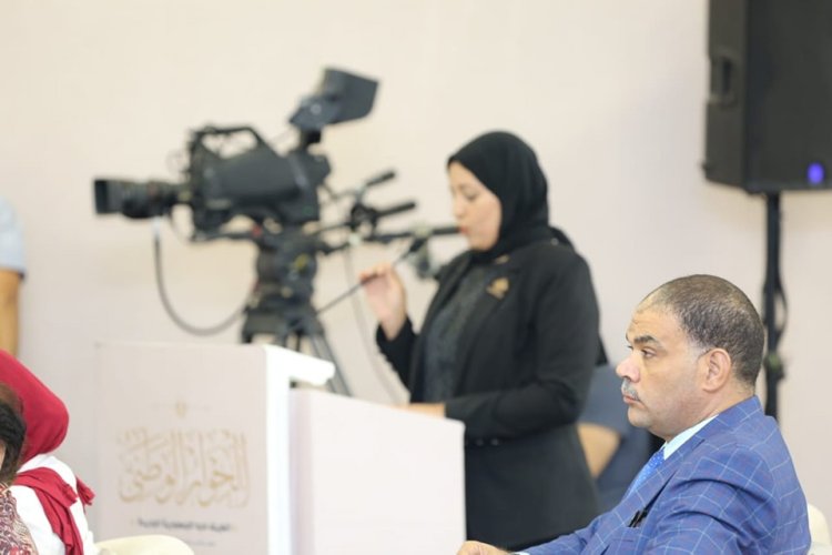 الحوار الوطني.. ممثلة «التنسيقية»: لدينا حوالي ١٣ قانونًا لعلاج قضايا الأحوال الشخصية