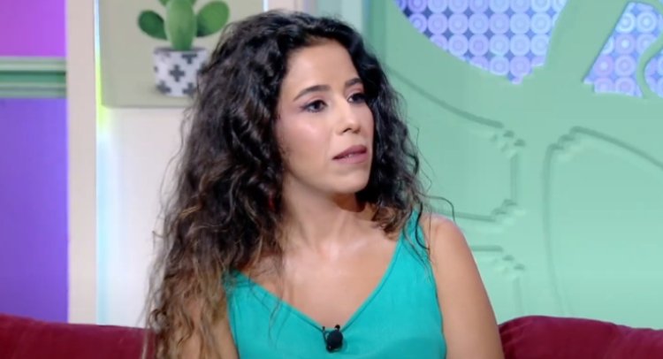 الفنانة هديل حسن: «مين  هنا شيحة؟!»