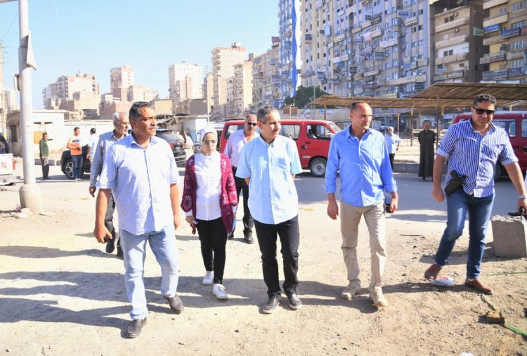 محافظ الغربية يتابع أعمال التطوير بالمحلة الكبرى خلال جولة صباحية