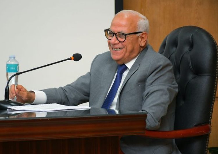 محافظ بورسعيد يوجه الشكر لرجال أمن بورسعيد على تعاونهم المثمر في أعمال تطهير المصارف