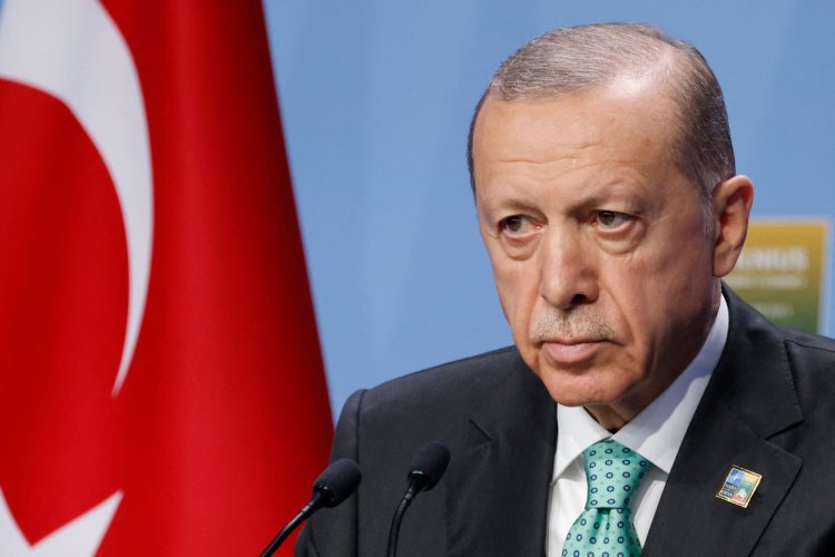أردوغان: إيجاد حل لقضية نقل الحبوب ما زال مرتبطاً بالتزام الدول الغربية بتعهدها
