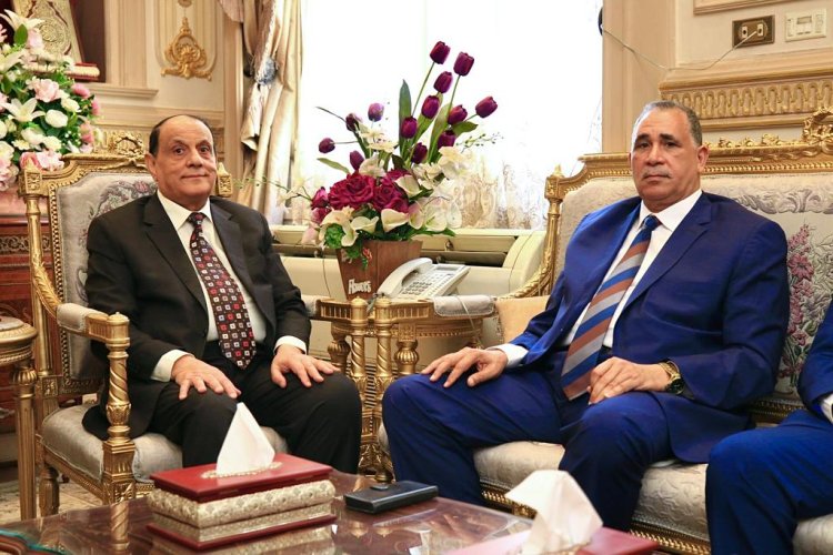 توقيع بروتوكول تعاون مهم.. كواليس لقاء نقيب المحامين ورئيس محكمة النقض (صور)