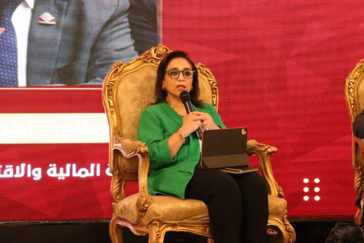 وزارة الشباب: تستعرض الطموحات الاقتصادية للتنمية الشاملة والمستدامة