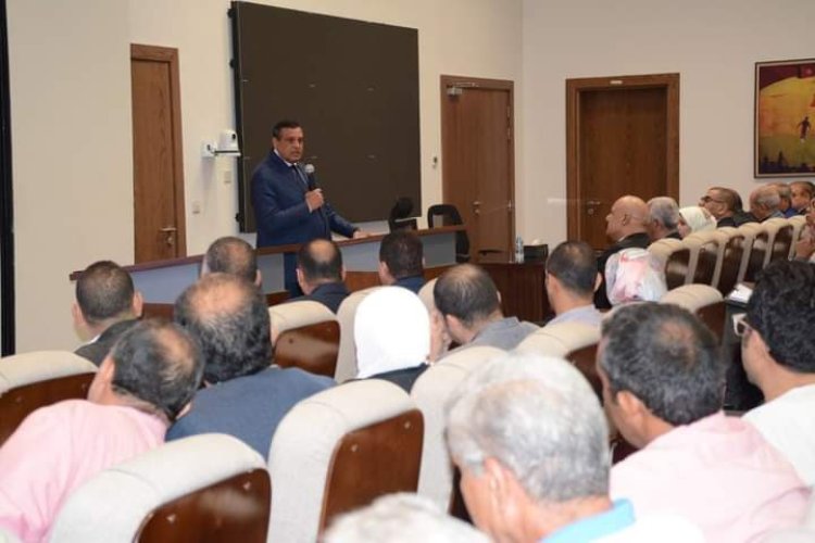 رئيس هيئة الاعتماد يثمن دور الجمعيات الأهلية في توفير الخدمات الصحية