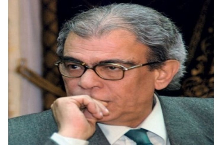 هيئة قصور الثقافة تصدر كتاب «فتنة الهامش» للشاعر الراحل حلمي سالم (صورة)