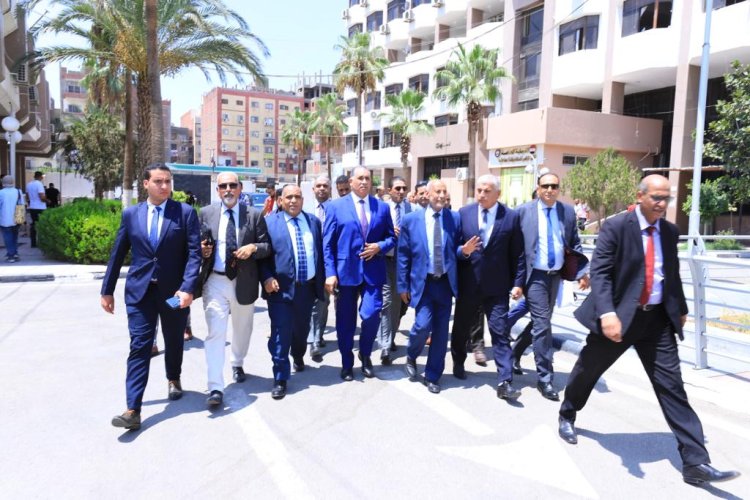 تفاصيل جولة نقيب المحامين في استراحة مجمع محاكم الإسماعيلية (صور)