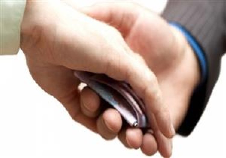 تأجيل محاكمة رئيس حي عابدين وآخرين بتهمة الرشوة لـ 15 أكتوبر المقبل