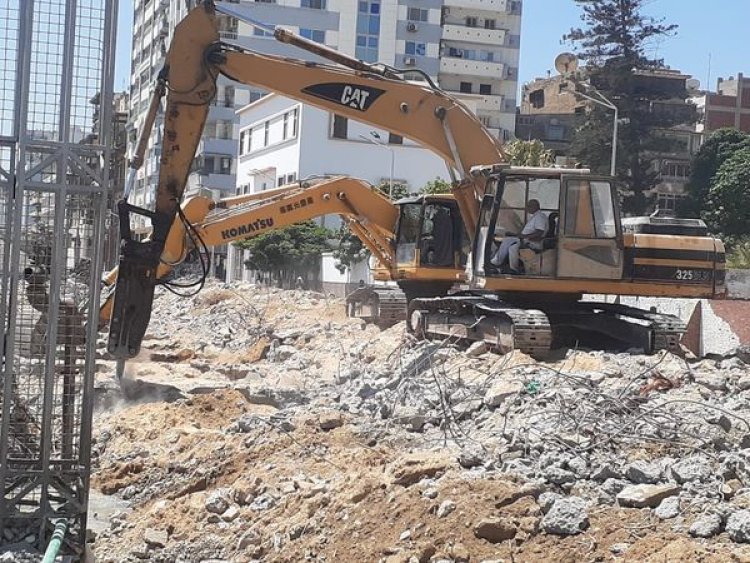 محافظ بورسعيد : استمرار العمل في تطوير المرحلة الثانية من الممشى السياحي