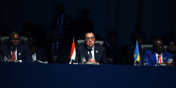 مدبولي: مصر مستعدة لاستضافة مركز عالمي لتوريد وتخزين الحبوب