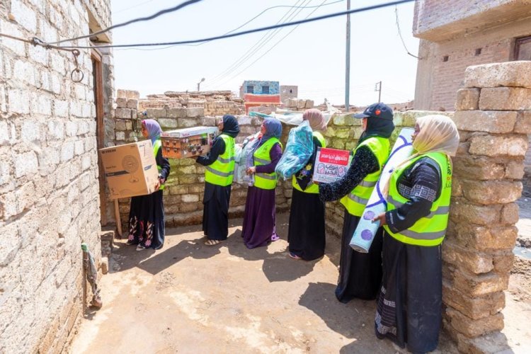 صندوق تحيا مصر ينظم قافلة حماية اجتماعية في محافظة الأقصر