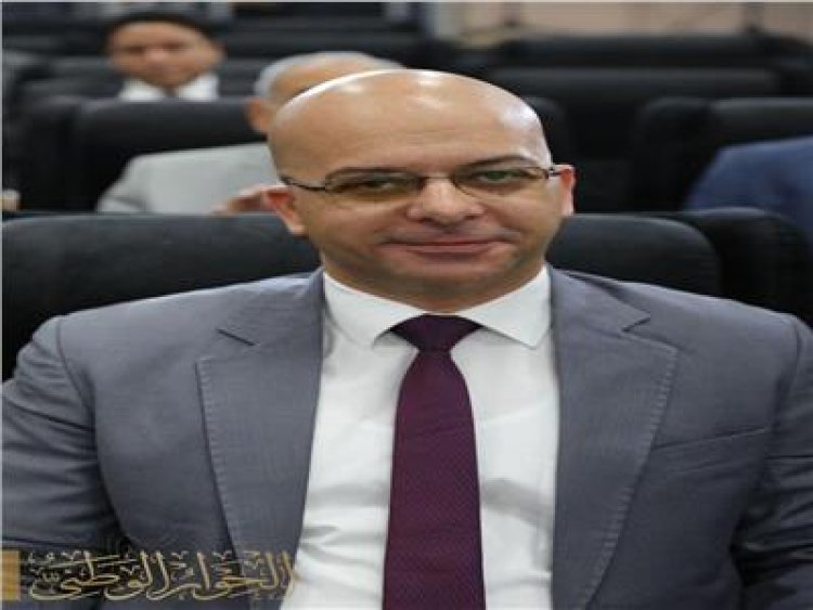 المتحدث باسم حزب العدل: الوزارات تحتاج إصلاحاً إداريًا وإعادةً لتوزيع العاملين