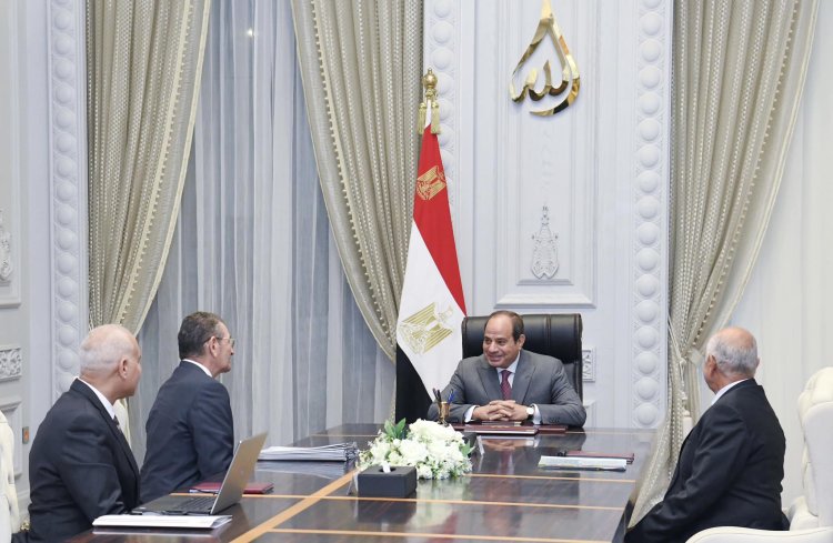 الرئيس السيسي يستعرض التقرير السنوي لأنشطة صندوق تكريم «الشهداء والمصابين»