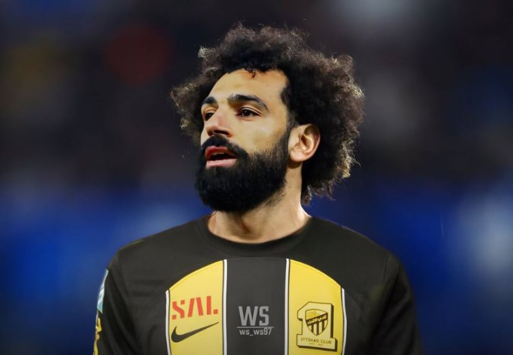 «عكاظ»: محمد صلاح اتحادي.. وطائرة خاصة تنقله إلى السعودية