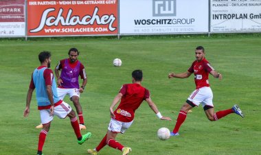 لاعبو الأهلي يتنافسون في «تراي ماتش» بمعسكر النمسا