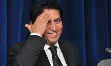 وفاة الشاعر الكبير كريم العراقي